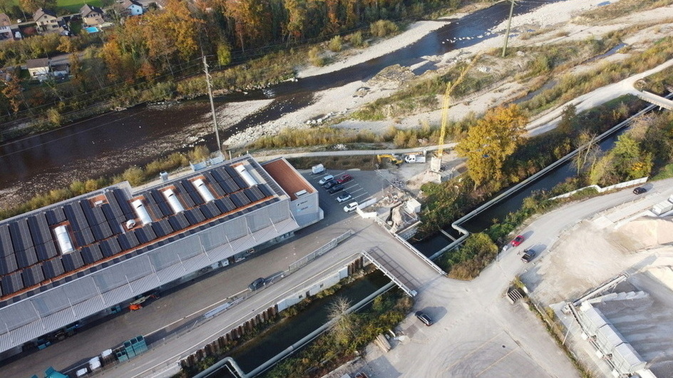 Luftbild der neuen Brücke