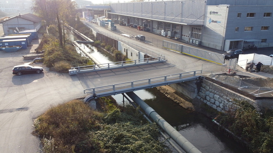 Neue Brücke über den Emmekanal